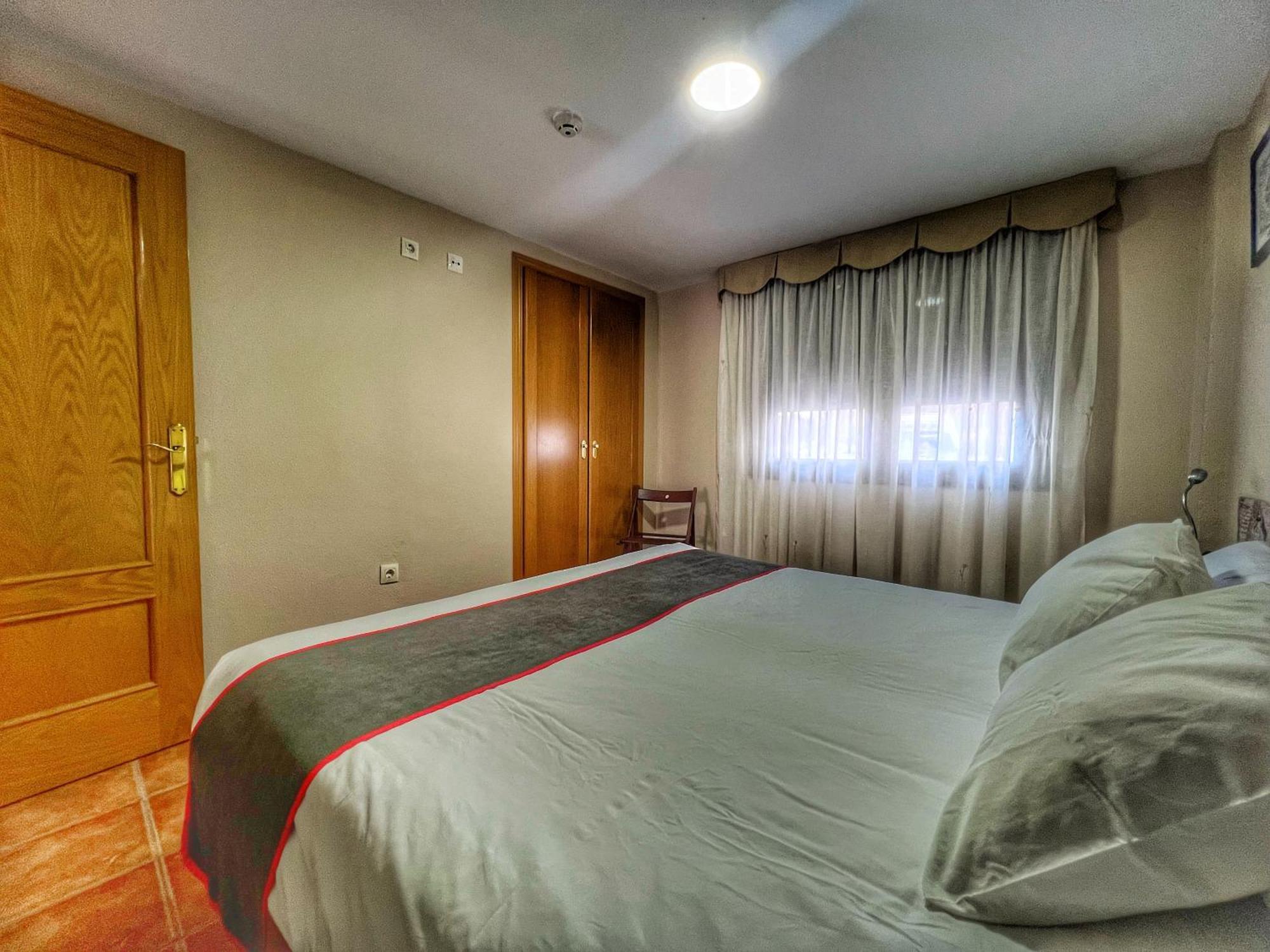 Hostal La Colmena Vicolozano Luaran gambar