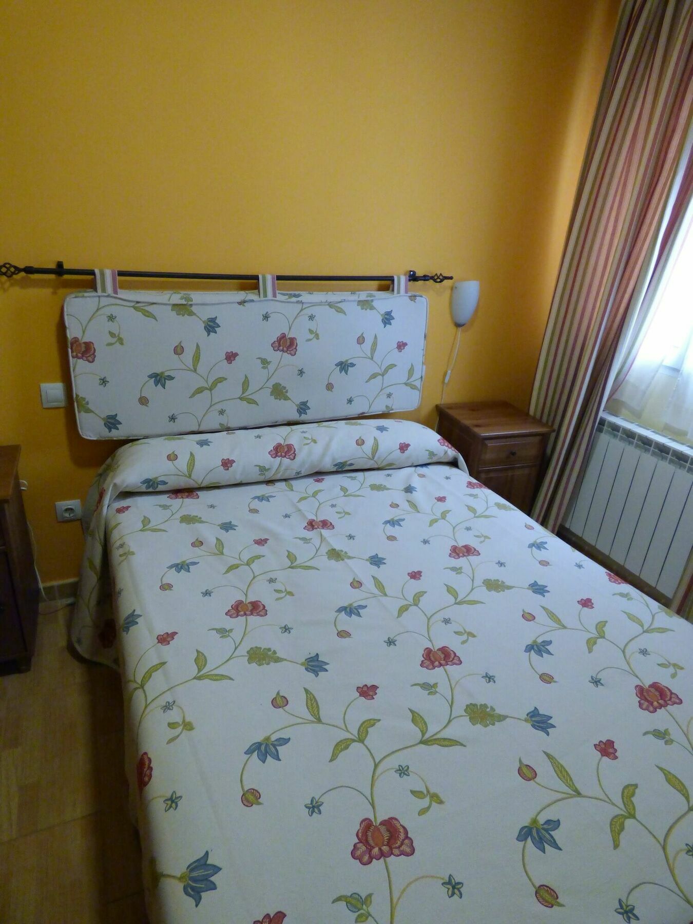 Hostal La Colmena Vicolozano Luaran gambar