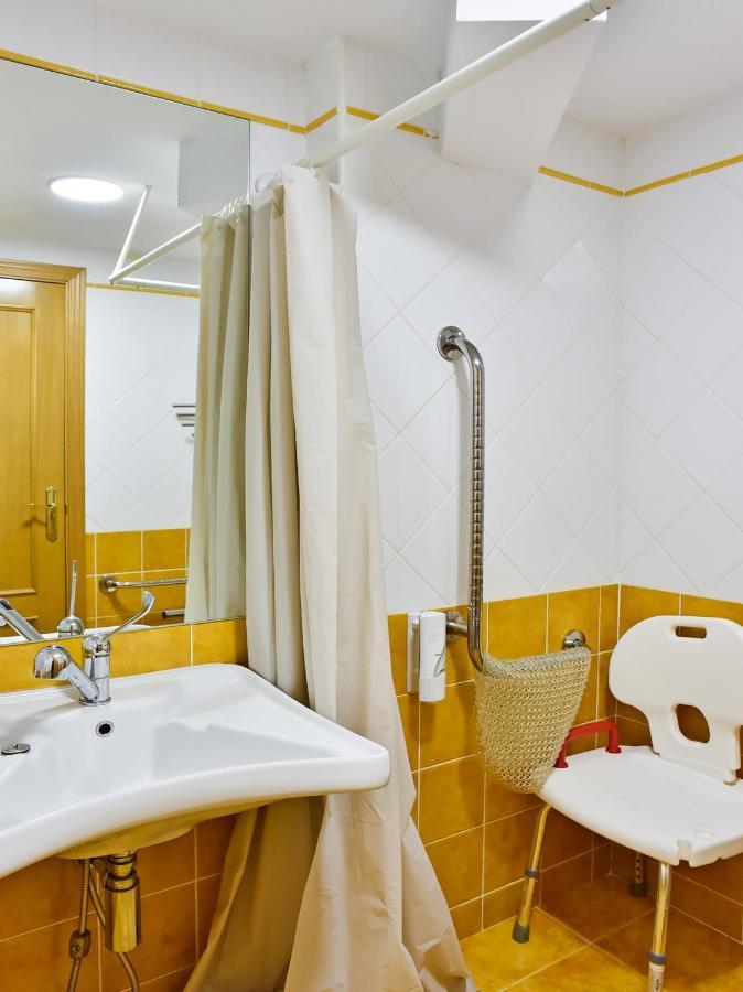 Hostal La Colmena Vicolozano Luaran gambar