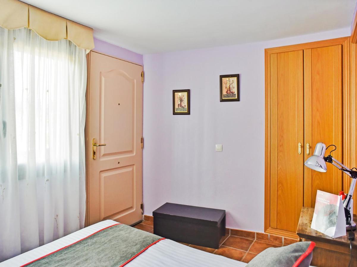 Hostal La Colmena Vicolozano Luaran gambar